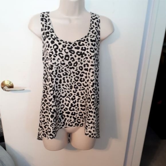 ⚡3/$20⚡ UK2LA Black & White Sparkly Leopard Print Women's Tank Top Size Small - Picture 1 of 2